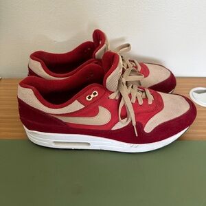 Nike Air Max 1 Red Curry sz13